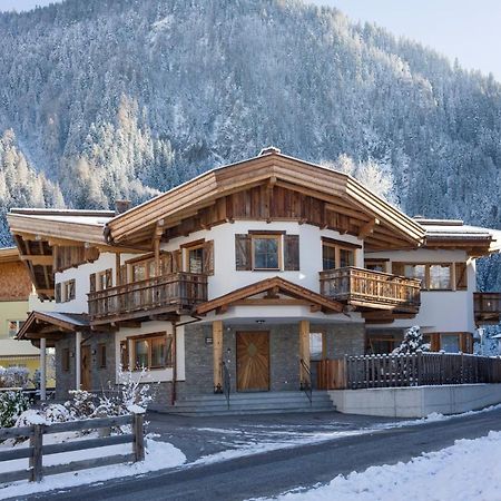 Ferienwohnung Apart S'Dörfl Mayrhofen Exterior foto